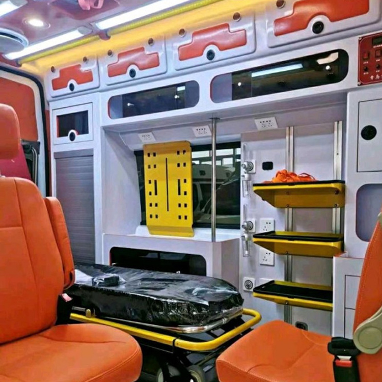 梅江长途救护车护送病人租赁价格